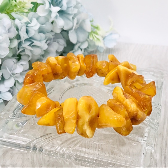 Vintage Jewelry - Vintage Chunky Baltic Amber Nugget Bracelet